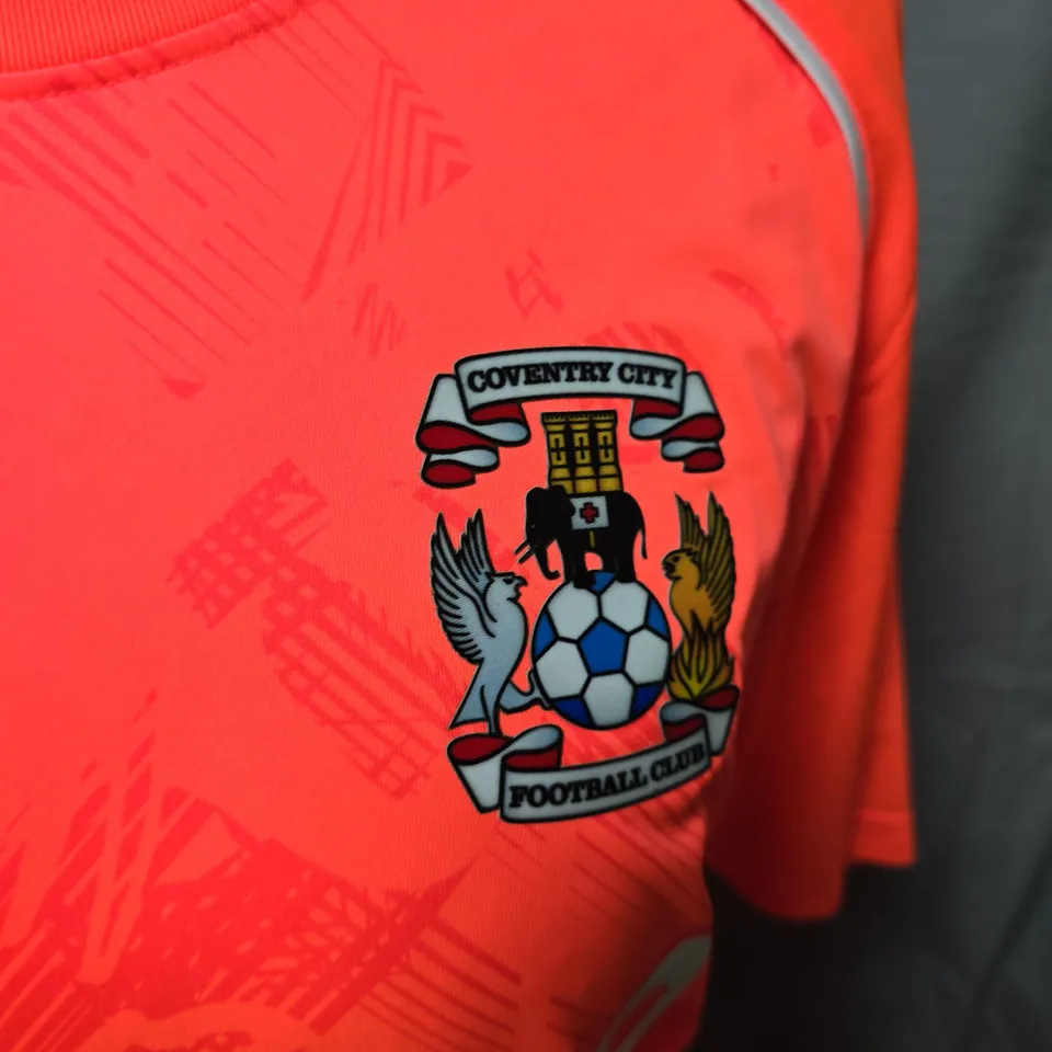 COVENTRY CITY FC AWAY FOOTBALL SHIRT – HUMMEL, MONZO SPONSOR, SIZE L, SIGNED