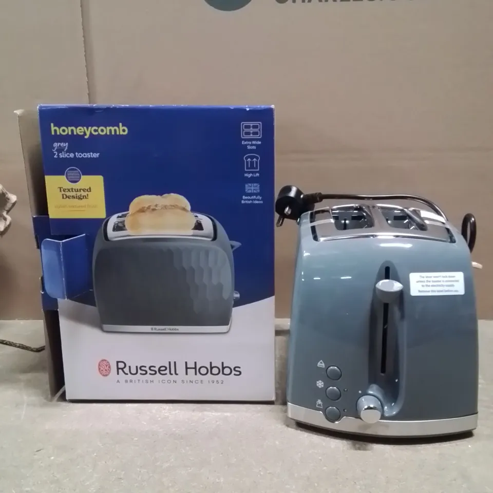 BOXED RUSSELL HOBBS 2 SLICE TOASTER