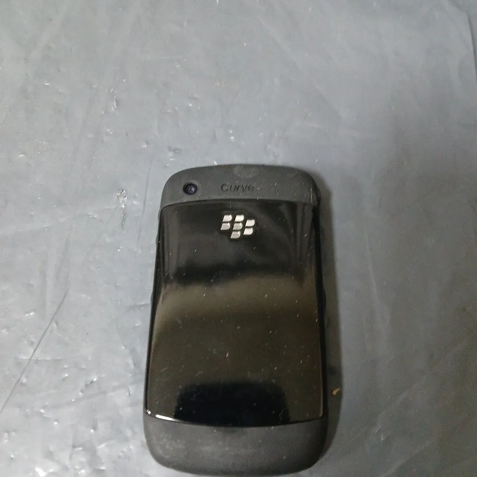 BLACKBERRY CURVE SMARTPHONE 
