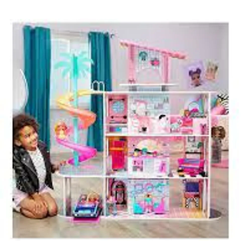 BOXED L.O.L. SUPRISE! OMG HOUSE OF SURPRISES RRP £159.99