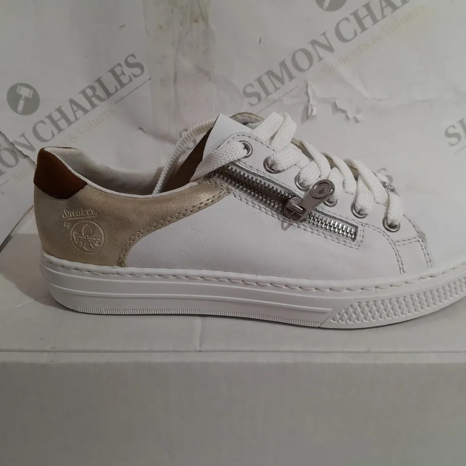 PAIR OF RIEKER SIDE ZIP 2 TRAINERS IN WHITE SIZE 6 
