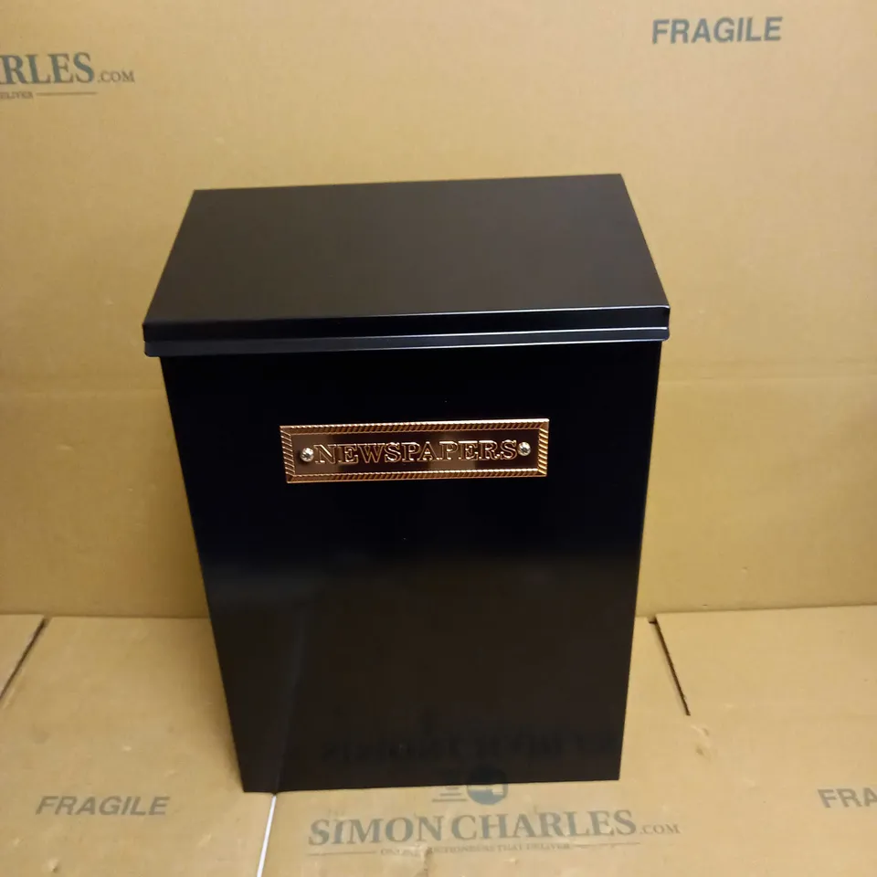 STERLING THAMES STEEL NEWSPAPER BOX - BLACK