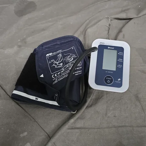A&D DIGITAL BLOOD PRESSURE MONITOR UA-656BLE WITH CUFF