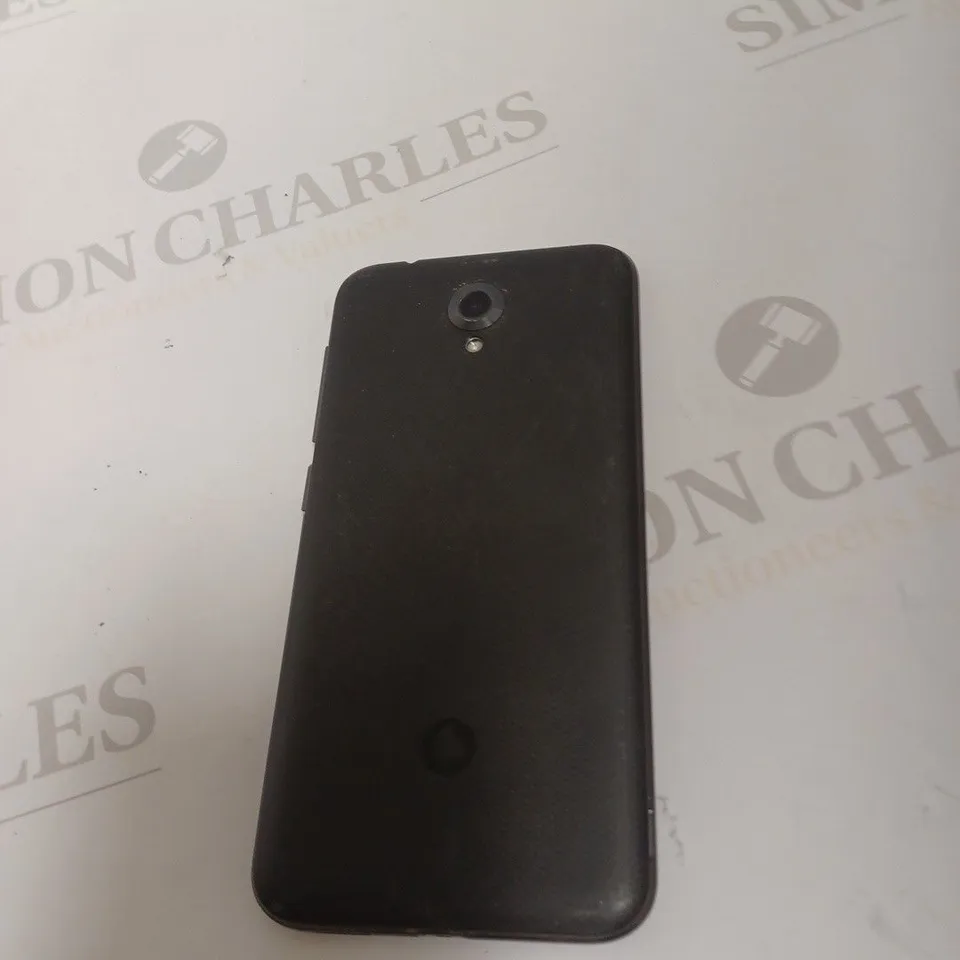 VODAFONE SMART PHONE VFD 600