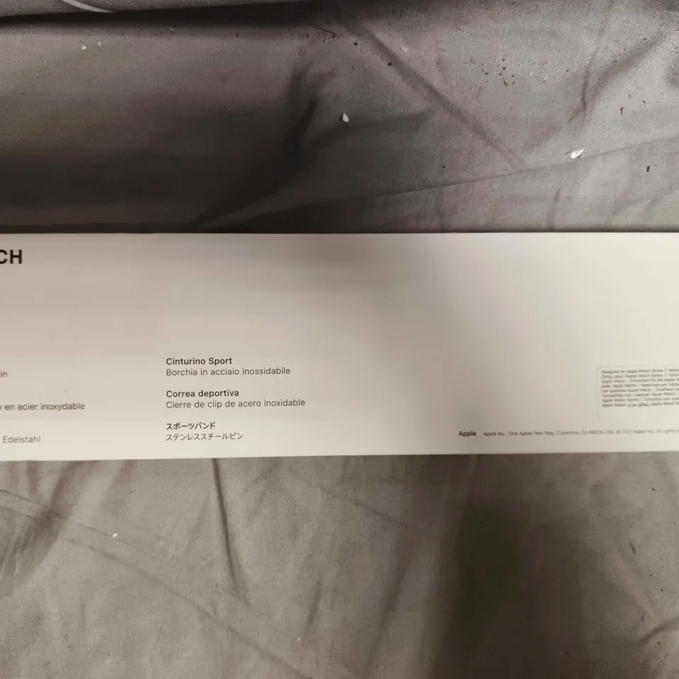 BOXED APPLE WATCH STRAP  - STARLIGHT SPORT BAND - 45MM