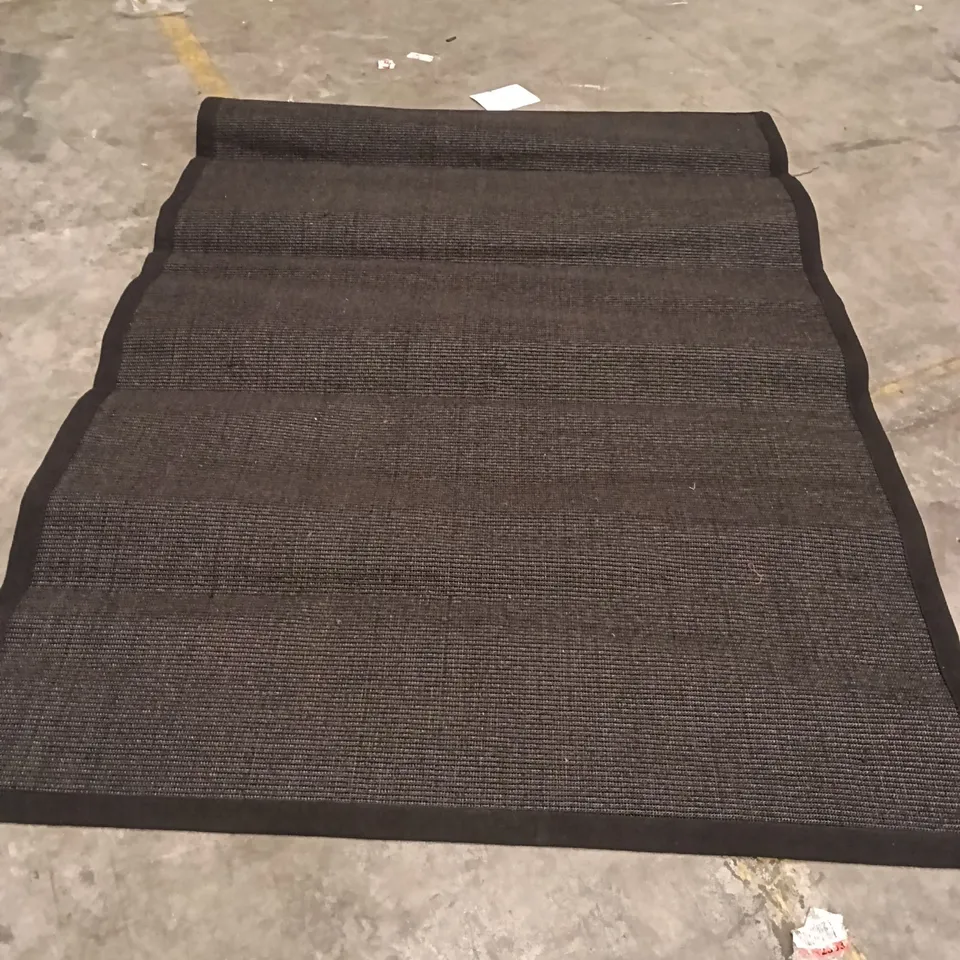 QUALITY DESIGNER AREA RUG 280X200CM APPROX
