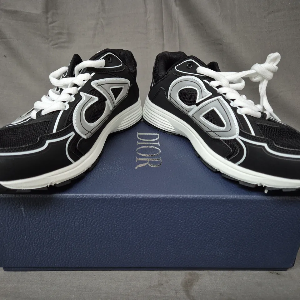 BOXED PAIR OF DIOR B30 MICROFIBER MESH SHOES IN BLACK/SILVER/WHITE EU SIZE 45