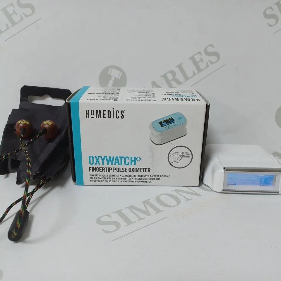 SET OF 3 ASSORTED ITEMS TO INCLUDE - HOMEDEICS OXYWATCH - ME ELOS REPLACEMENT CARTRIDGE - SMILE JAMAICA WIRED EAR BUDS