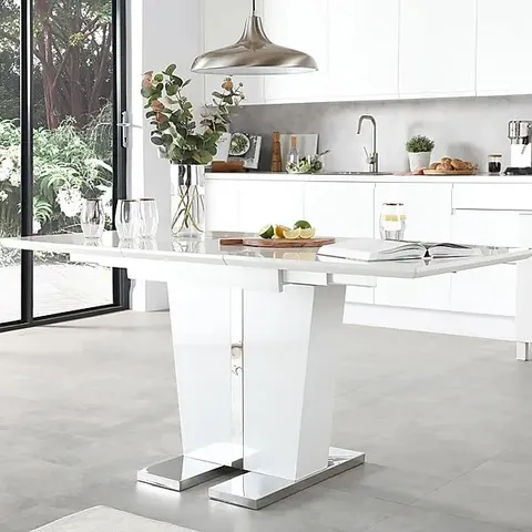 BRAND NEW BOXED VIENNA WHITE HIGH GLOSS 120-160cm EXTENDING DINING TABLE (2 BOXES) 