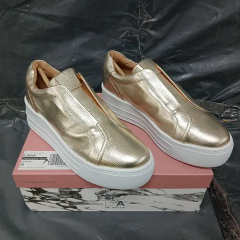 BOXED PAIR OF MODA IN PELLE AUBINE LEATHER WEDGE TRAINER - UK SIZE UNSPECIFIED