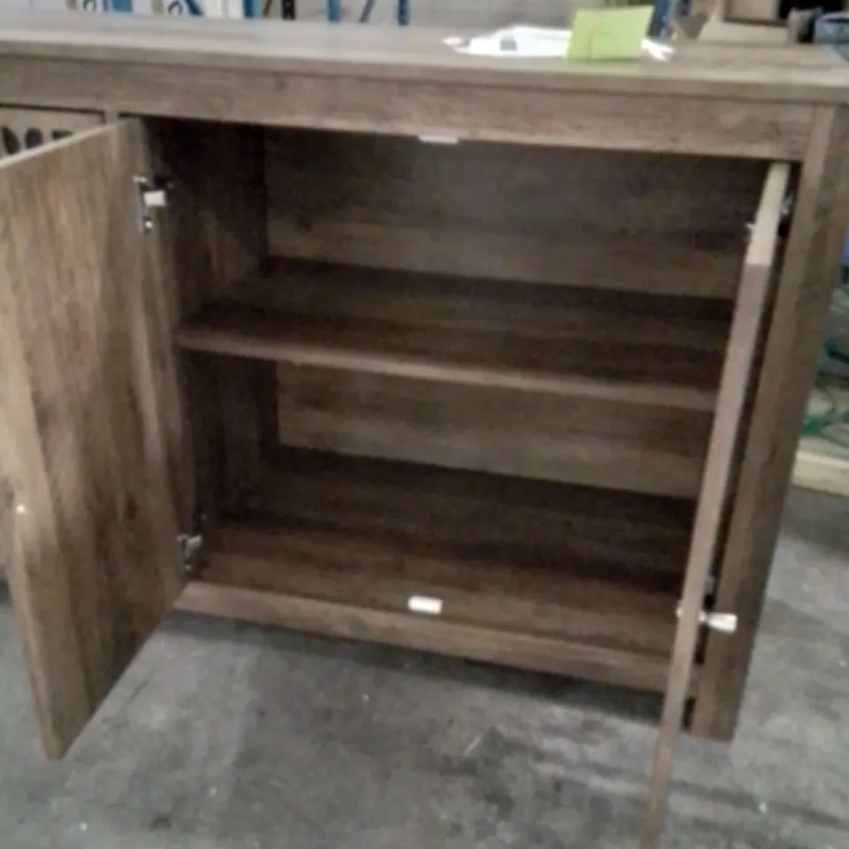 CULBREATH ARRASTIA 4 DOOR WIDE SIDEBOARD KNOTTY OAK