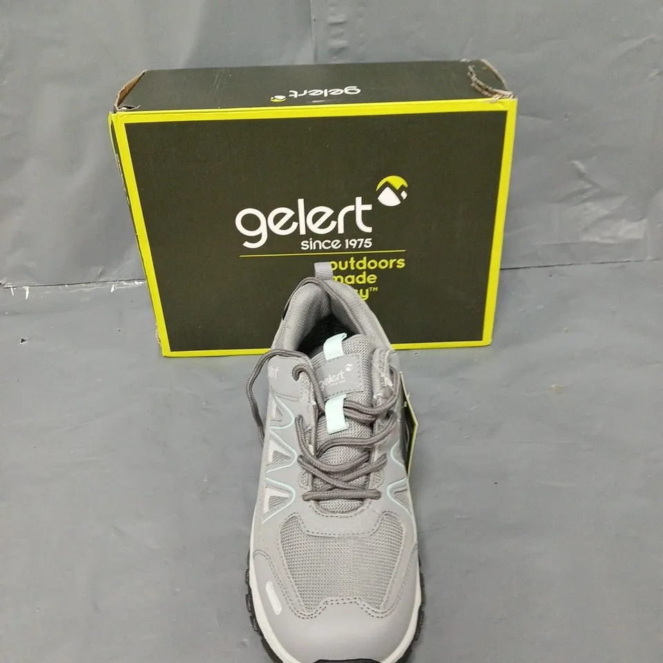 BOXED PAIR OF GELERT FELL JUNIOR GREY/MINT UK 6 