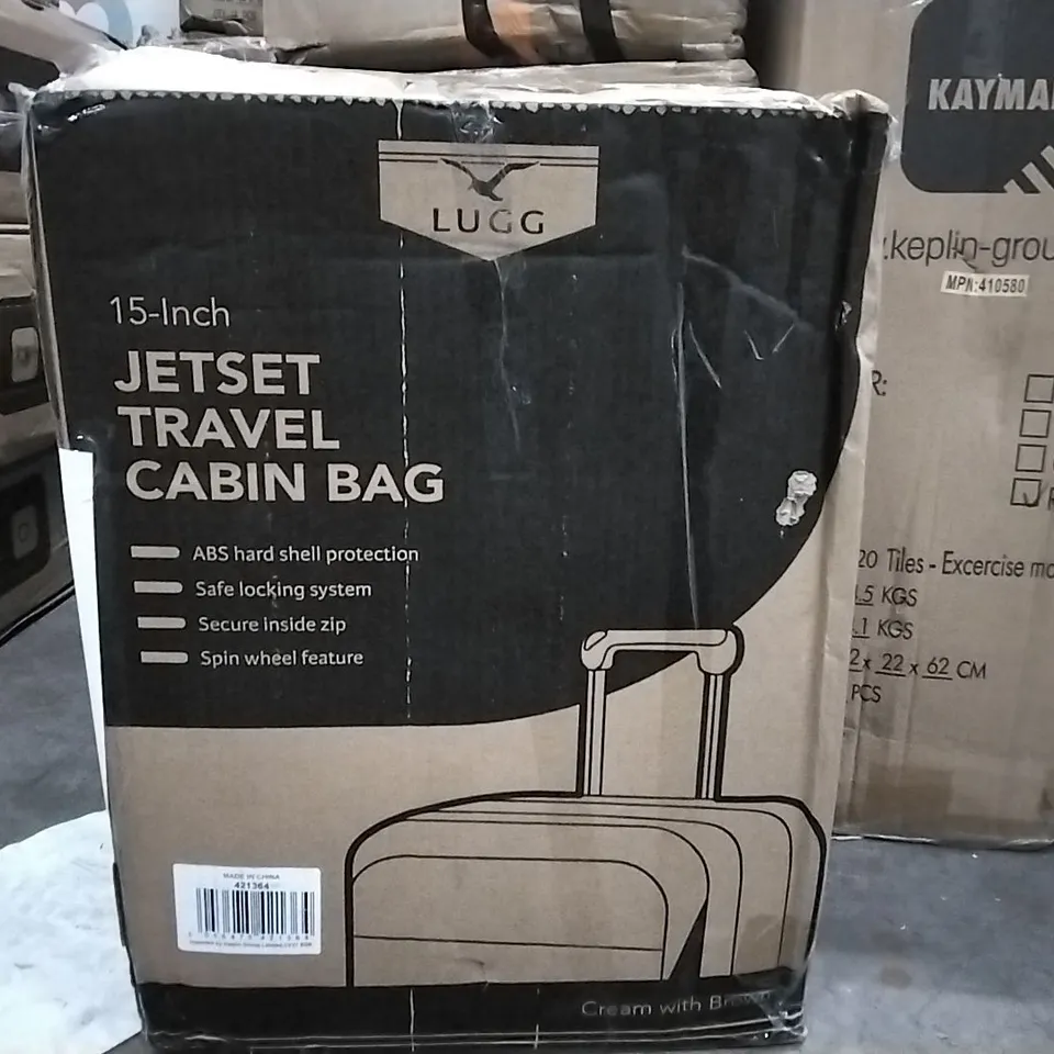 BOXED 15 INCH JET-SET TRAVEL CABIN BAG CREAM WITH BROWN