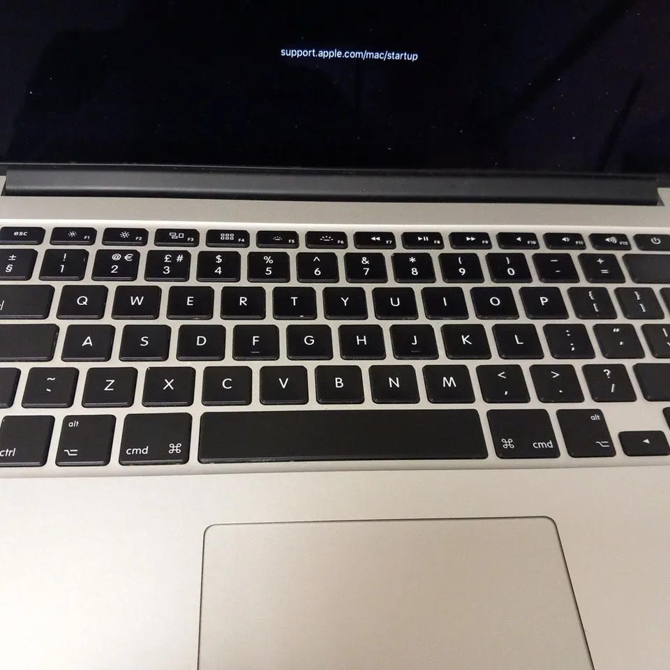 APPLE MACBOOK PRO (A1398 MID 2014)