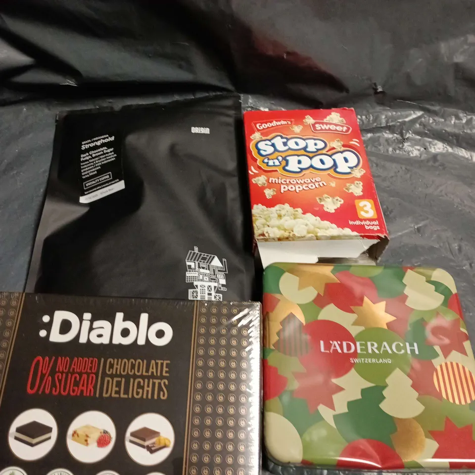 APPROXIMATELY 10 ASSORTED FOOD/DRINK PRODUCTS TO INCLUDE 7 UP, DIABLO CHOCOLATE, MICROWAVE POPCORN ETC 