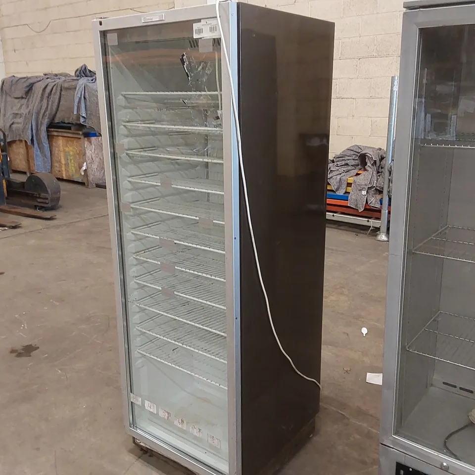 GRAM KG400 COMMERCIAL DRINKS REFRIGERATOR 