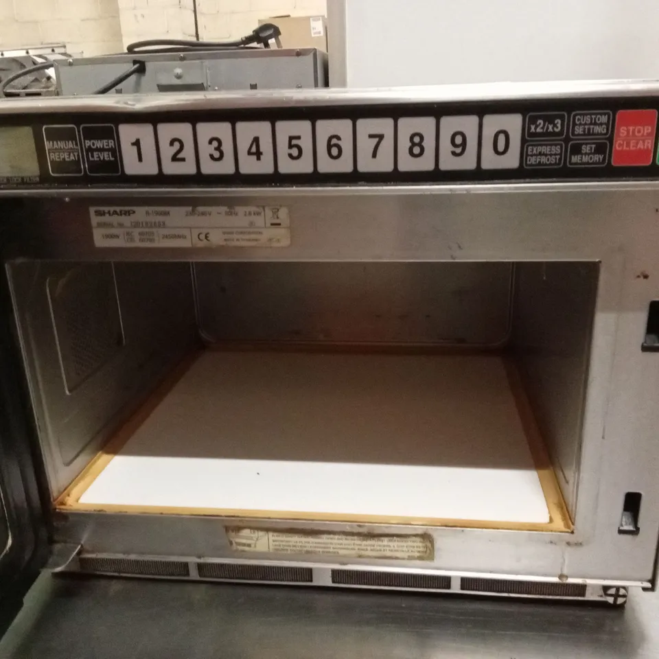 SHARP R1900M MICROWAVE