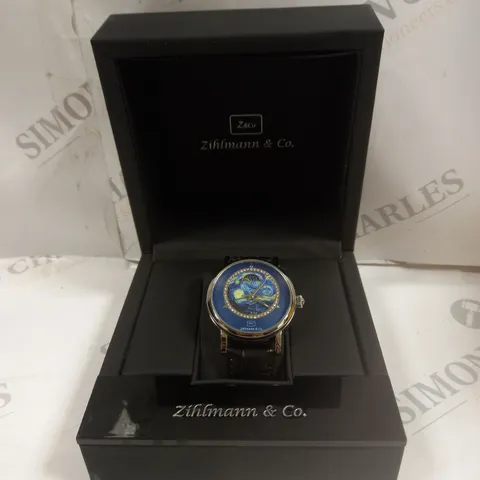 MENS ZIHLMANN & CO AUTOMATIC WATCH β Z150 β MOONPHASE DIAL β GLASS EXHIBITION BACKCASE - SILVER COLOUR CASE β BLACK LEATHER STRAP
