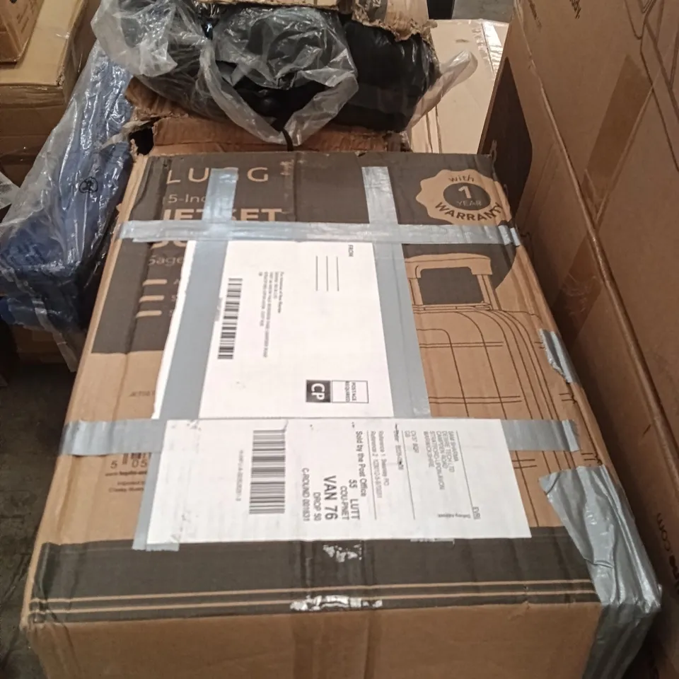 BOXED LUGG TRAVEL SUITCASE