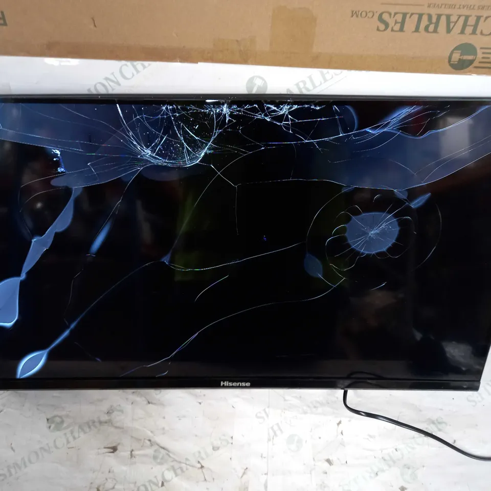 HISENSE A4GTUK 32" HD SMART TV