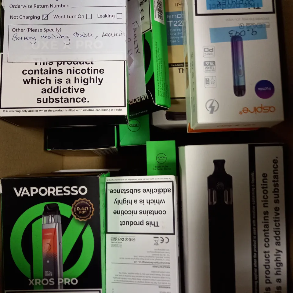 APPROXIMATELY 20 ASSORTED E-CIGARETTE PRODUCTS/ACCESSORIES TO INCLUDE GEEK VAPE, INNOKIN ETC 