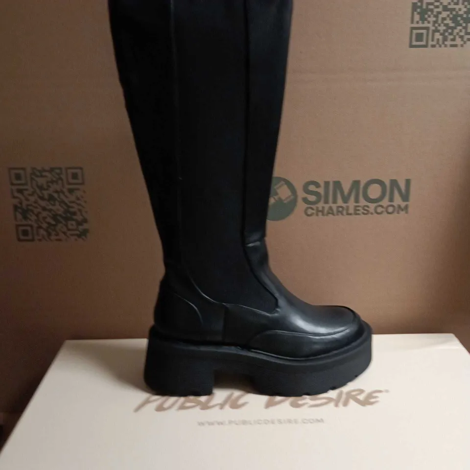 PUBLIC DESIRE BLACK KNEE-HIGH PLATFORM BOOTS SIZE 7