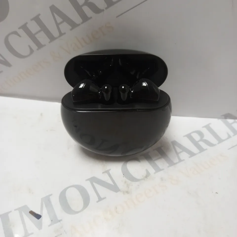 BOXED HUAWEI FREEBUDS 3 IN BLACK