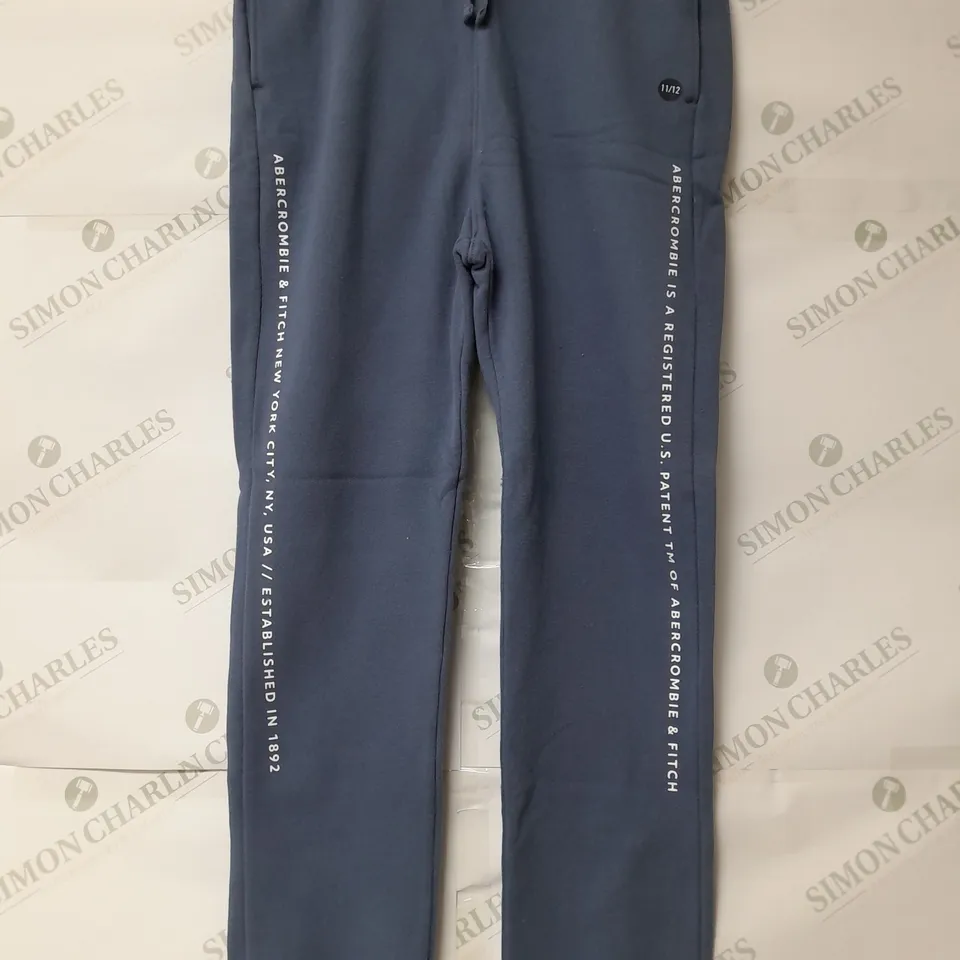 ABERCROMBIE AND FITCH KIDS JOGGERS IN BLUE - 11/12