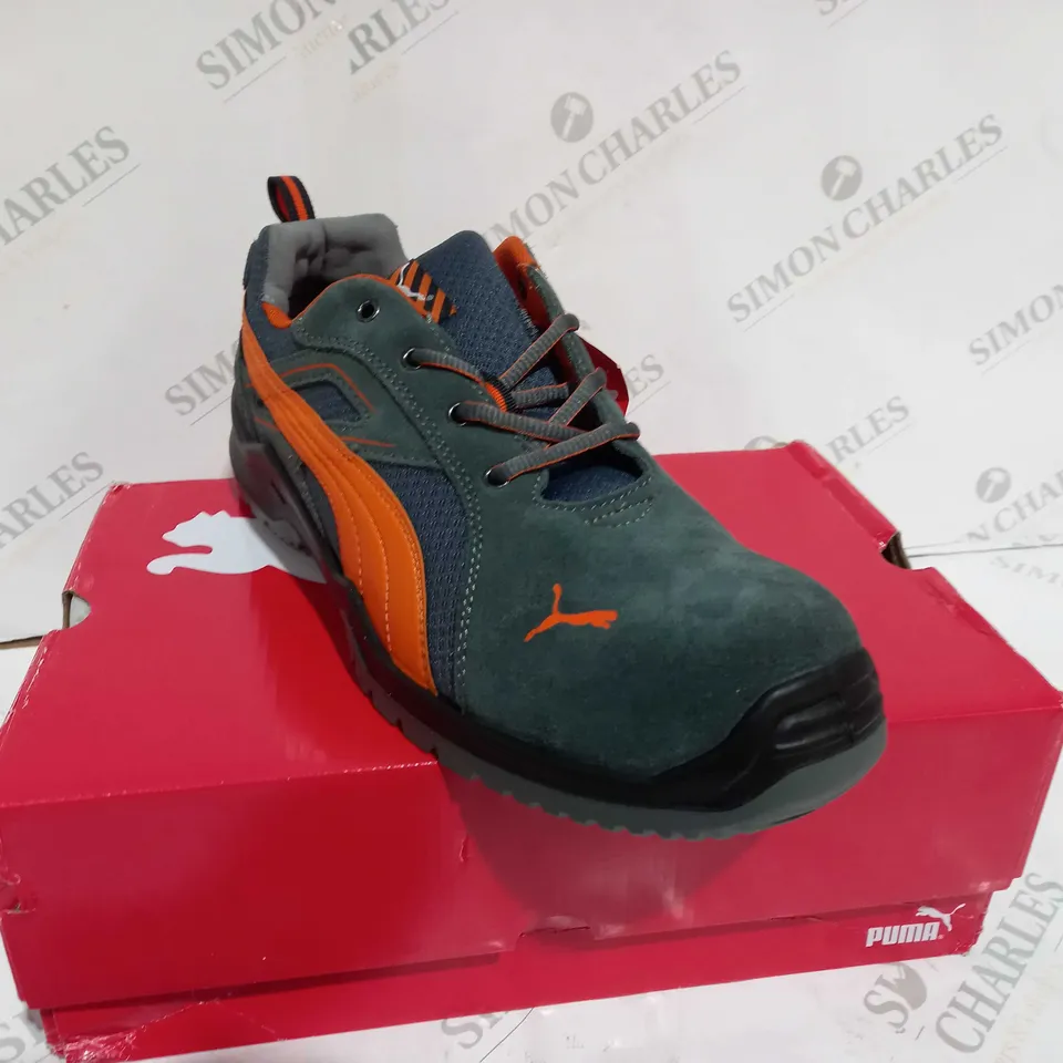 BOXED PUMA OMNI ORANGE LOW SHOES - UK SIZE 12
