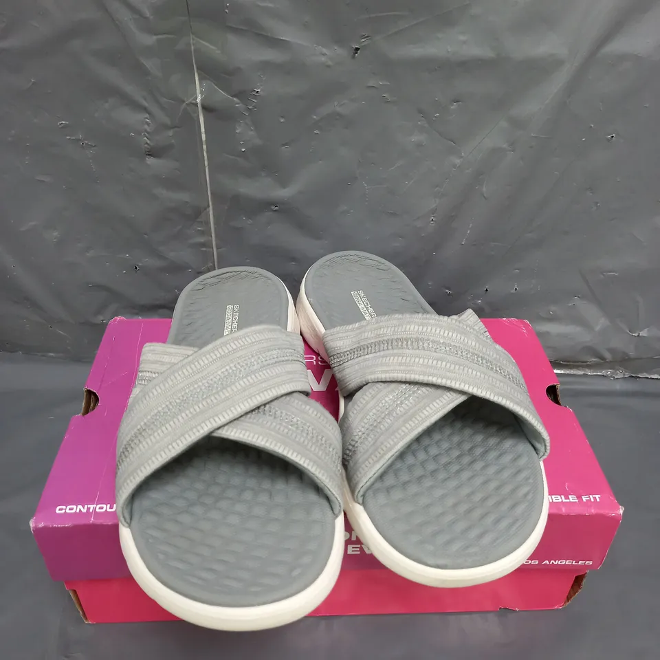 SKECHERS GO WALK SANDALS GREY SIZE 5