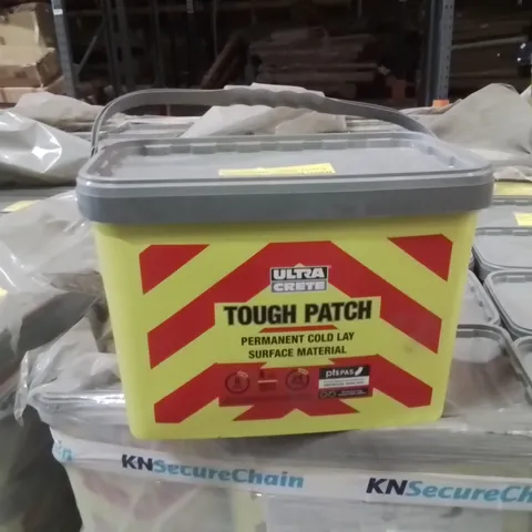 PALLET OF ULTRACRETE TOUGH PATCH POTHOLES REPAIR APPROXIMATELY 26 CASES  //EXPIRY DATE 18.05.25 26KG PER CASE