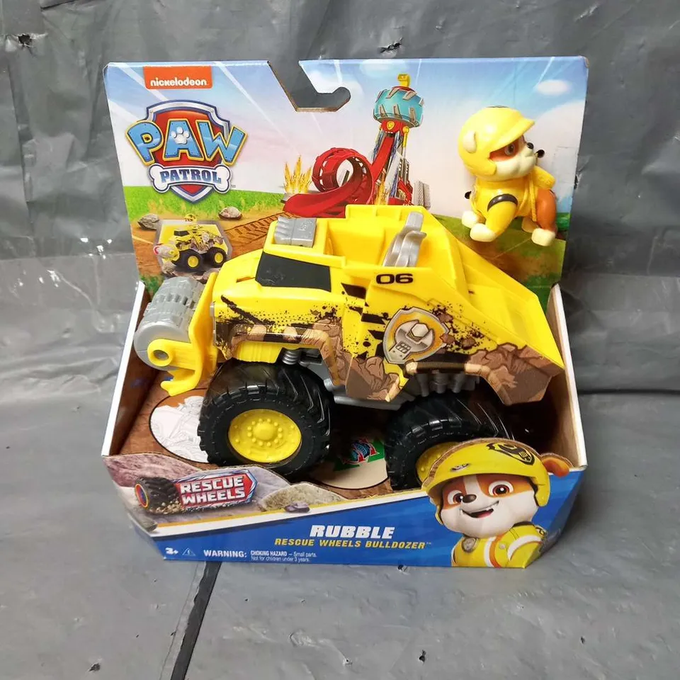 TWO PAW PATROL RESCUE WHEELS RUBBLE RESCUS WHEELS BULLDOZER