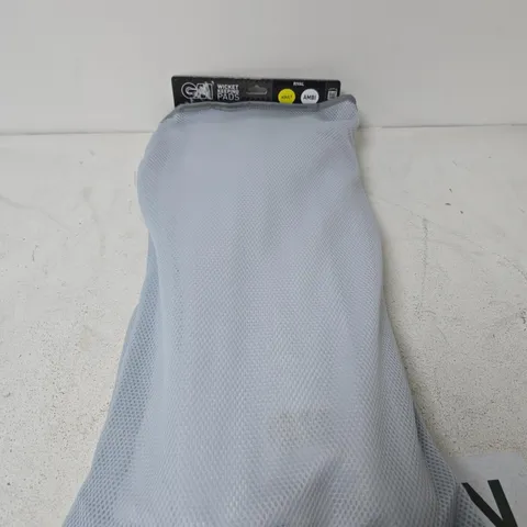 CRICKET WICKET KEEPING PADS – ADULT SIZE 