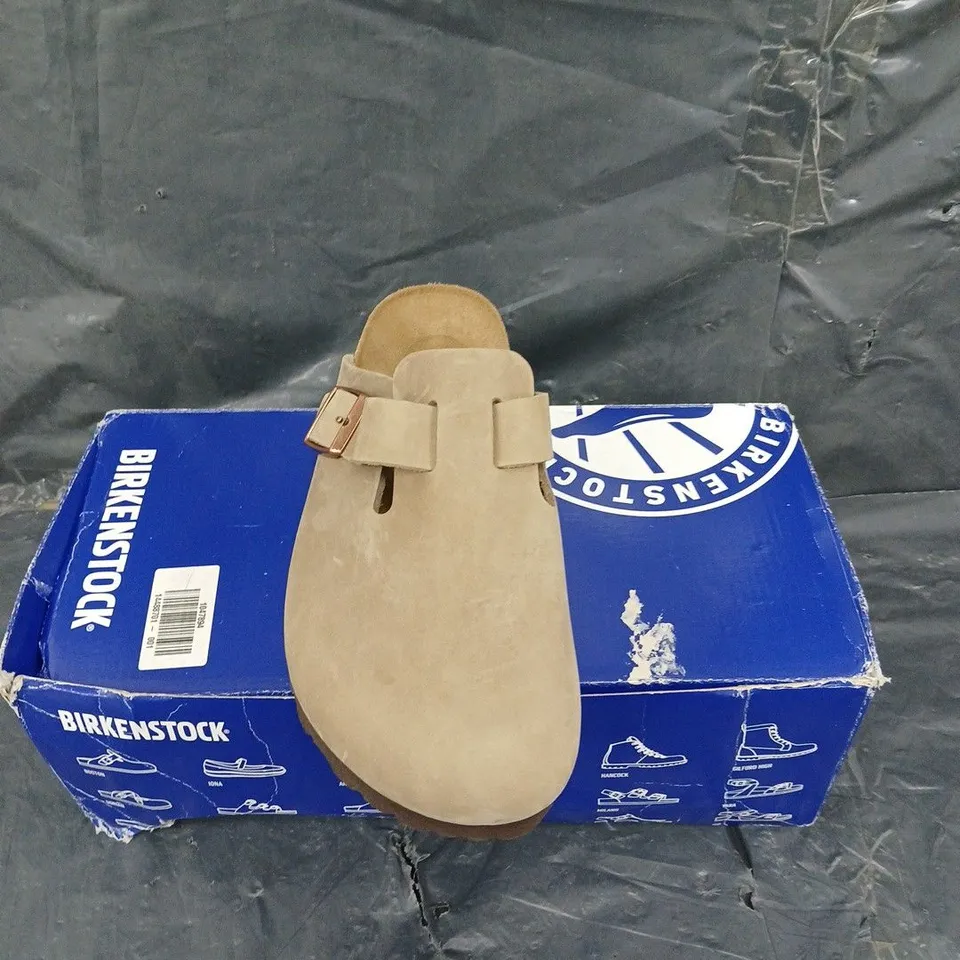BOXED PAIR OF BIRKENSTOCK BOSTON BS TABACCO BROWN UK 4.5