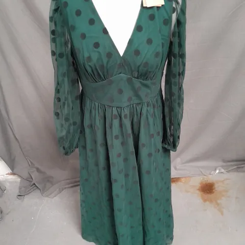BODEN LONG SLEEVE PLUNGE NECK DRESS IN DARK GREEN SPOT SIZE 12P