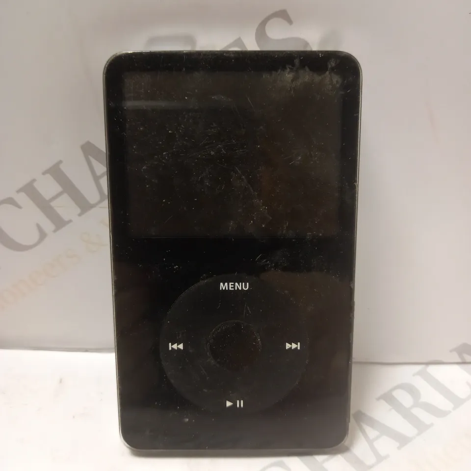 APPLE IPOD 5TH GEN