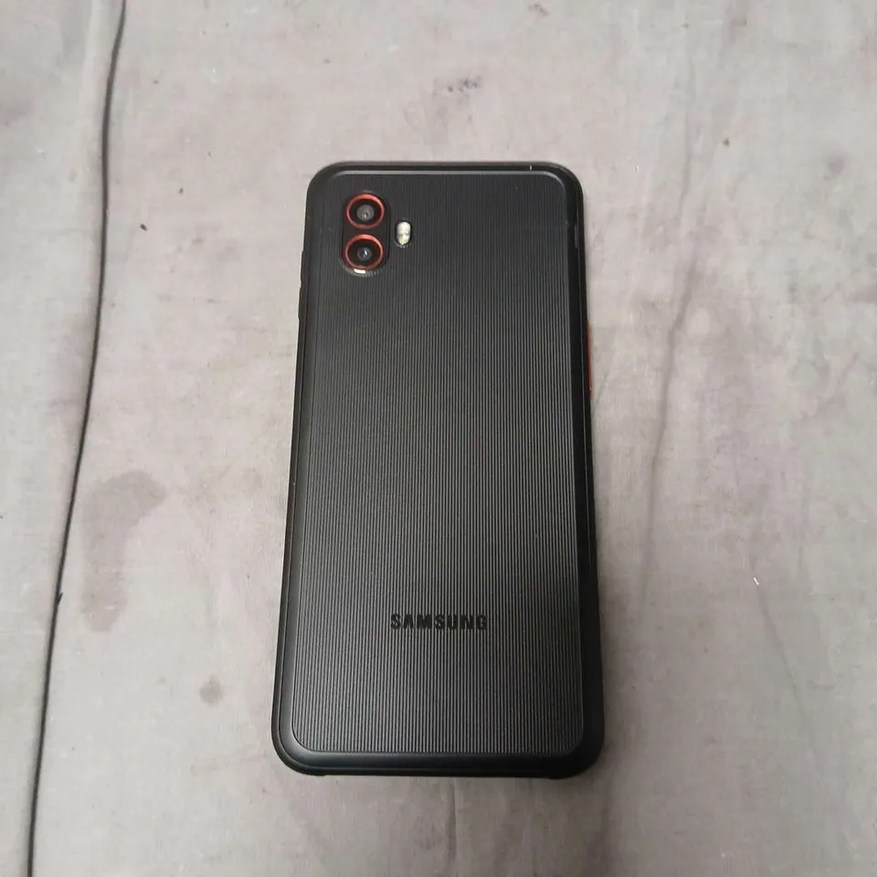 SAMSUNG GALAXY SMARTPHONE - BLACK, DUAL-CAMERA BACK