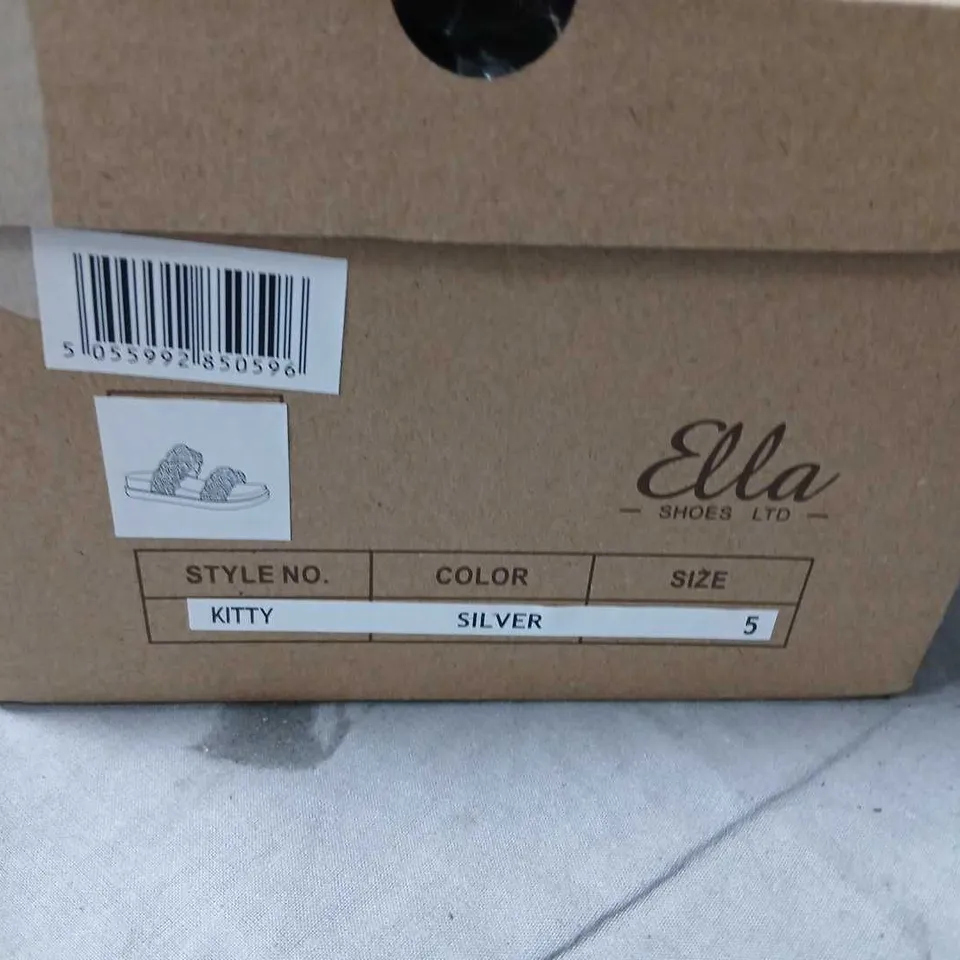 ELLA SHOES KITTY SANDALS – SILVER, UK SIZE 5