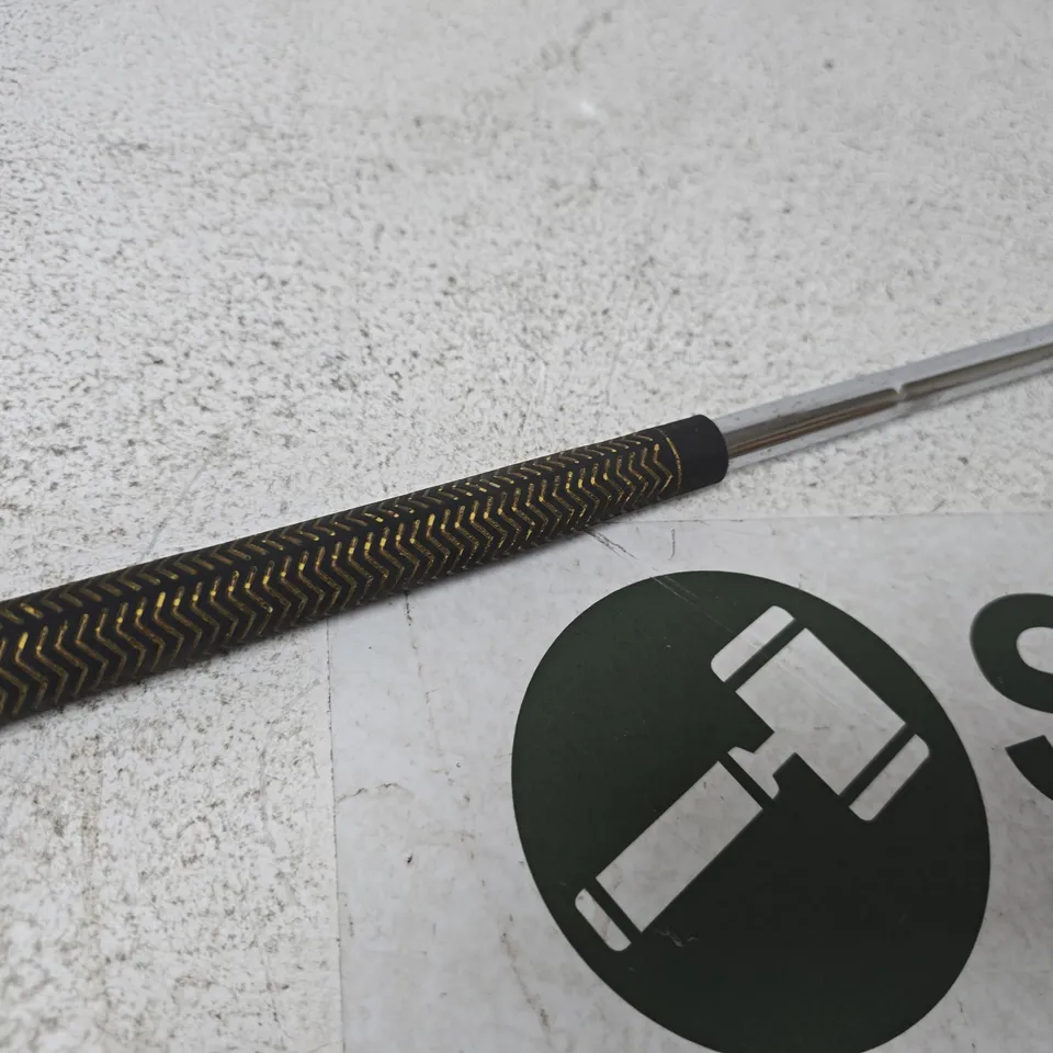 CROWN IRON GOLF CLUB