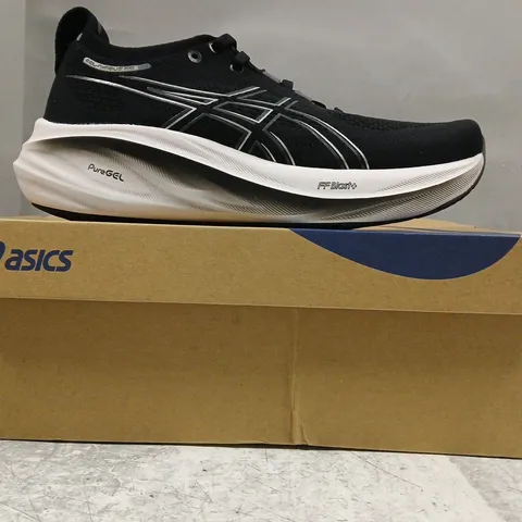 BOXED PAIR OF ASICS GEL-NIMBUS 26 WOMEN'S TRAINERS IN BLACK SIZE UK 6