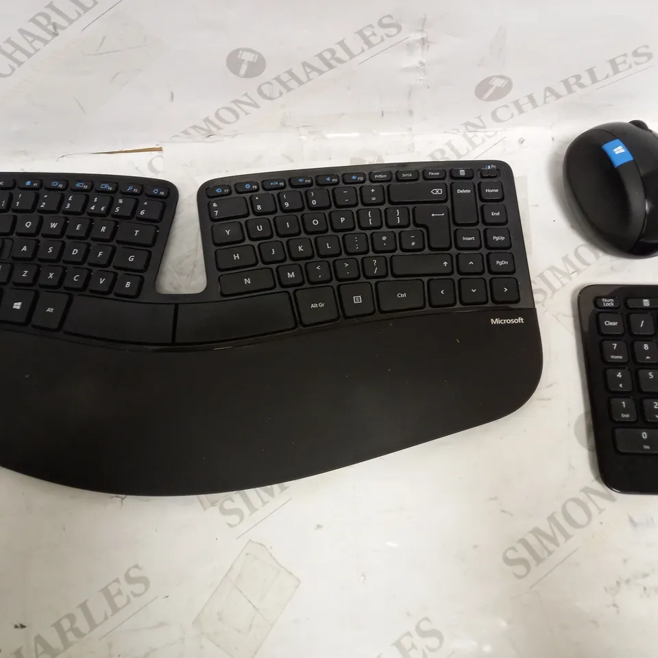 MICROSOFT SCULPT ERGONOMIC DESKTOP KEYBOARD