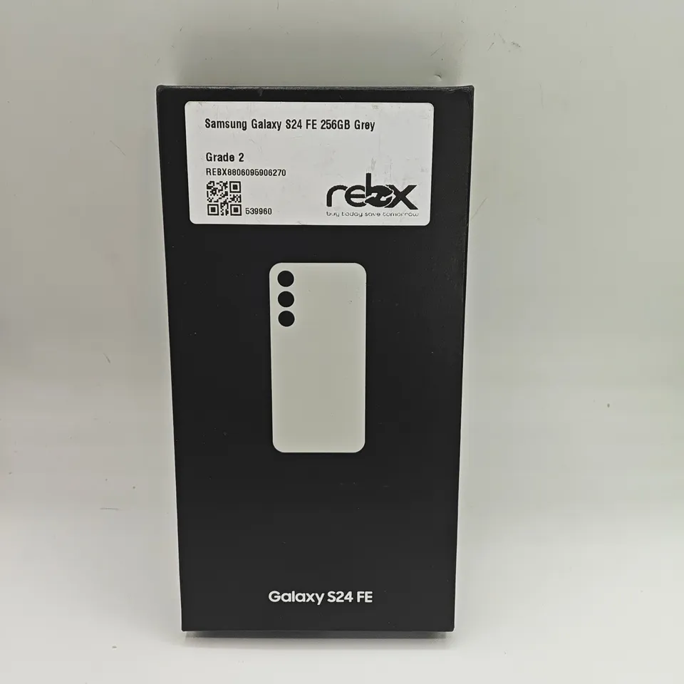 BOXED SAMSUNG GALAXY S24 FE 8/256GB IN GREY - SM-S721B
