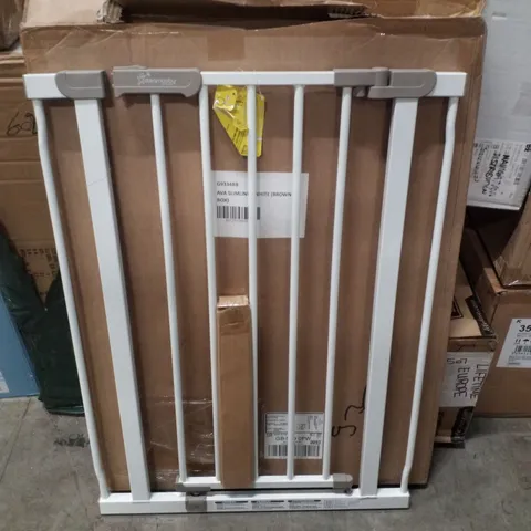 BOXED DREAMBABY AVA SLIMLINE SAFTEY GATE