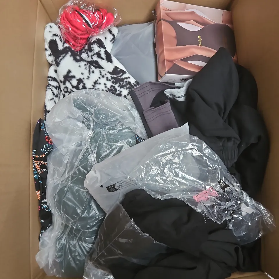 LARGE BOX OF APPROXIMATELY 25 ASSORTED CLOTHING ITEMS IN VARIOUS COLOURS, STYLES AND SIZES - COLLECTION ONLY