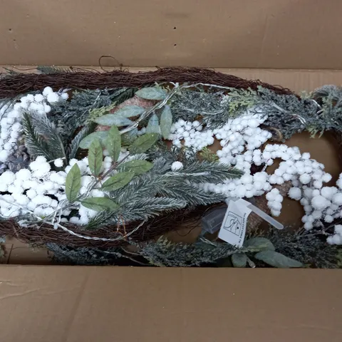 6FT WHITE BERRY PRE-LIT GARLAND