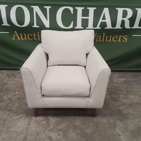 QUALITY DESIGNER EX SHOWROOM FABRIC UPHOLSTERED ARMCHAIR - NATURAL 