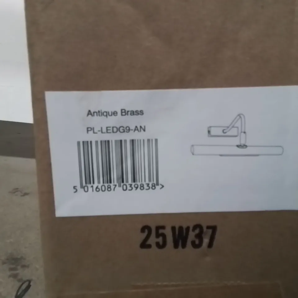 BOXED ENDON LINTON 2LT WALL LIGHT IN ANTIQUE BRASS PLATE