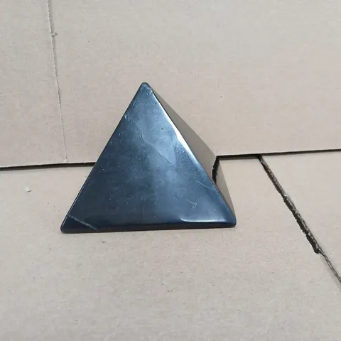 UNBRANDED DECORATIVE SHUNGITE PYRAMID