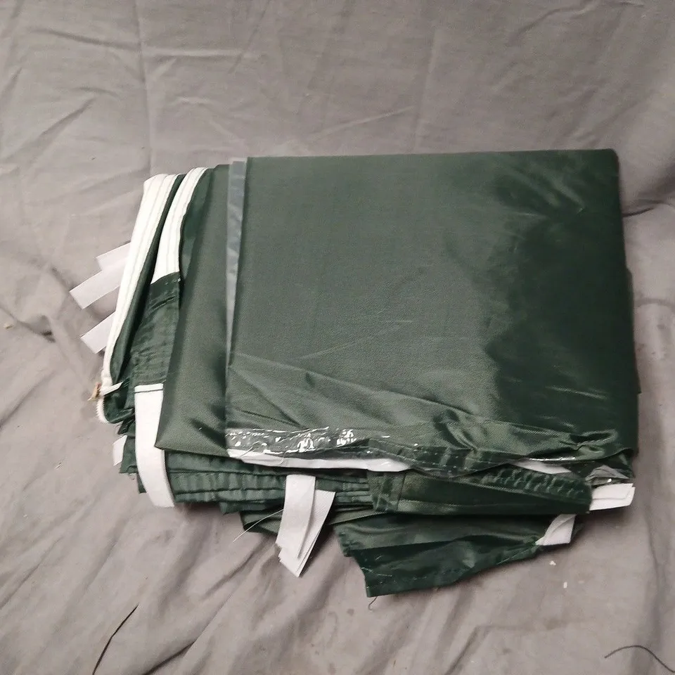 GAZEBO COVER IN GREEN