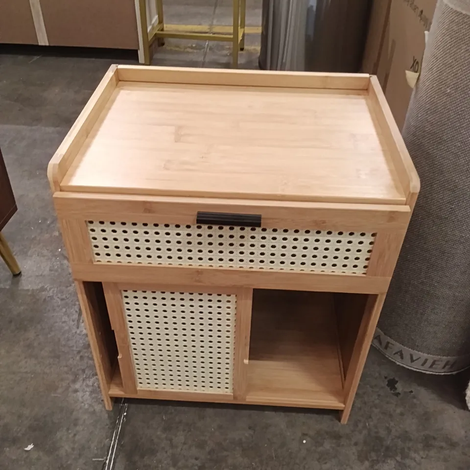 SMALL WOODEN NIGHT STAND